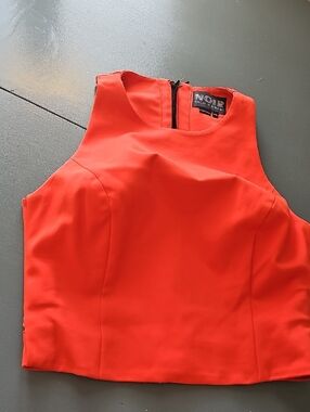 Noir Red Sleeveless Crop Topcut Out Back With Zipper. Size XS‎